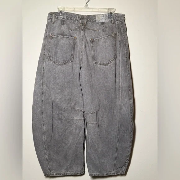 WE THE FREE Good Luck Five-Pockets Balloon-Leg Mid-Rise Denim-Blend Jeans sz 30